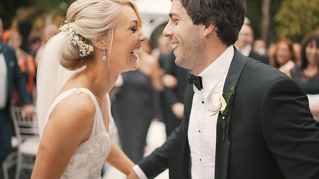 Mensajes del Inconsciente: ¿Qué significa soñar con estar en una boda? –  Astroencuentro